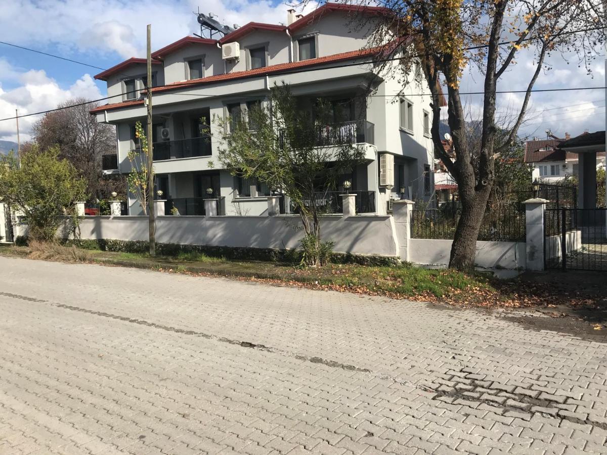 Golden Lake Aparts Lejlighedshotel Koycegiz Eksteriør billede